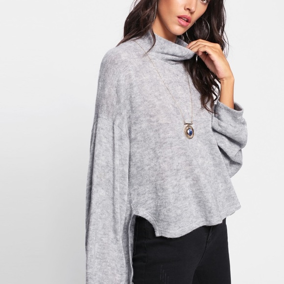 Last 1🆕🎀Bow Back Sweater - Picture 3 of 8